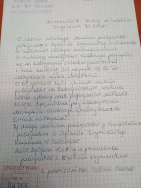 Plecak pełen pieniędzy. Policjanci odzyskali oszczędności seniorki